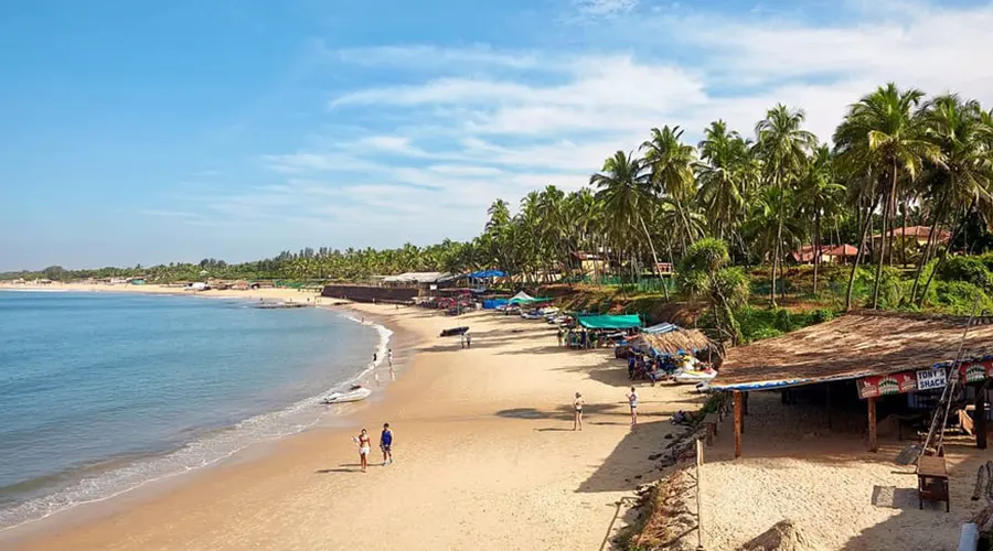 Ozran Beach, Goa